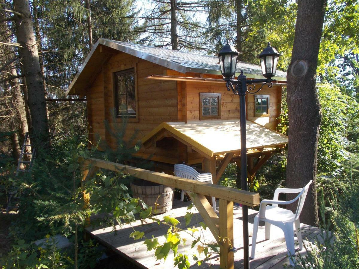 Baumhaus Wolfshoehle Fischach Exteriér fotografie