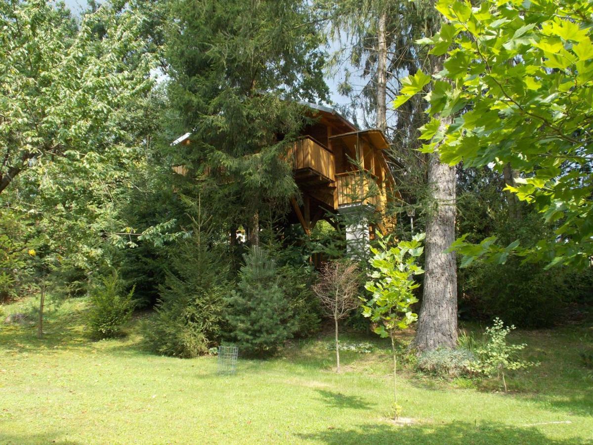 Baumhaus Wolfshoehle Fischach Exteriér fotografie